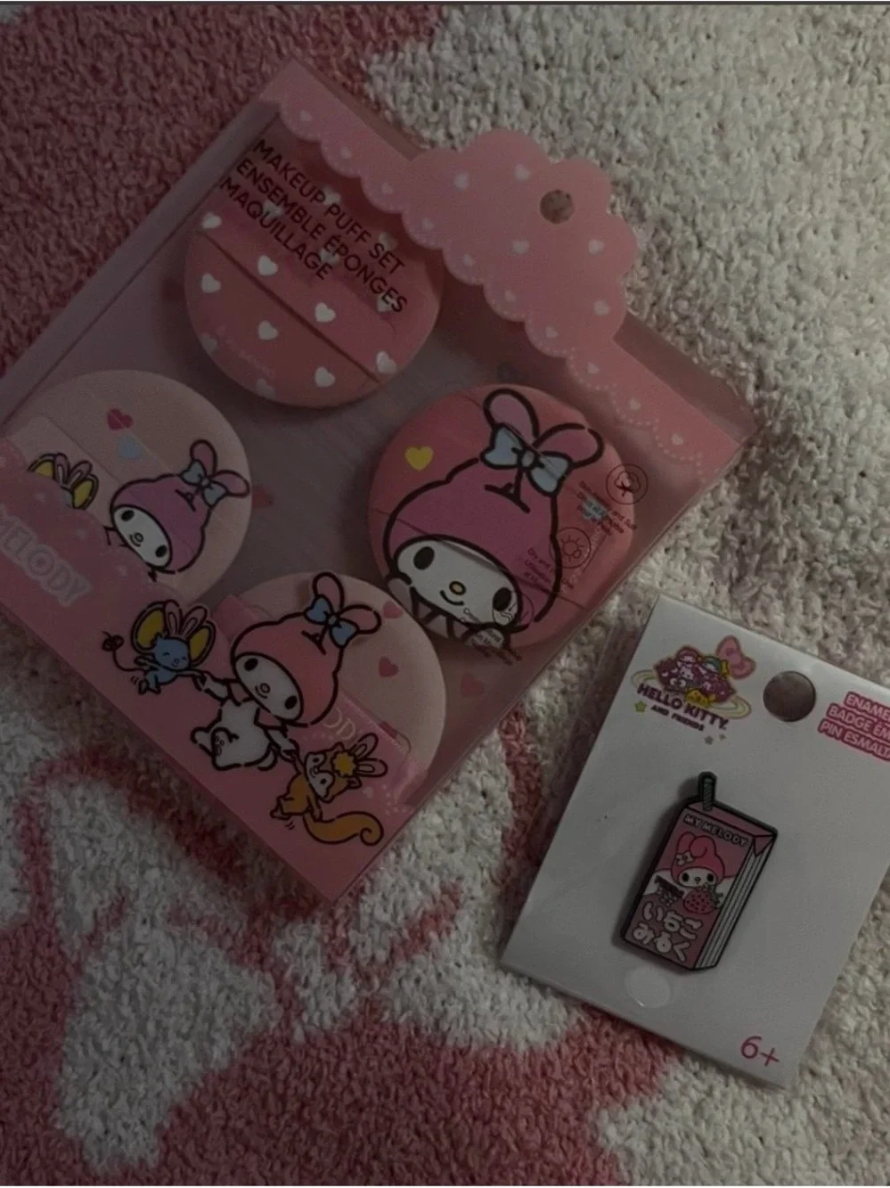Sanrio My Melody Pink Cosmetic Puff Set with Character Pin